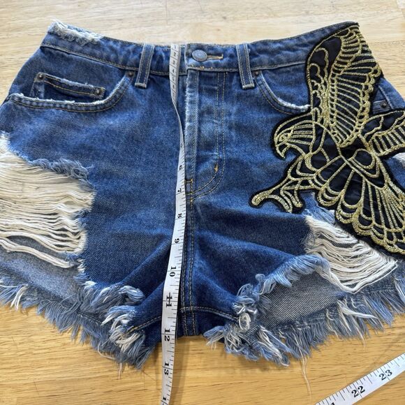 Carmar Denim Jeans Shorts 27 Blue Distressed Eagle Patch Frayed High Rise Y2k - Picture 7 of 13